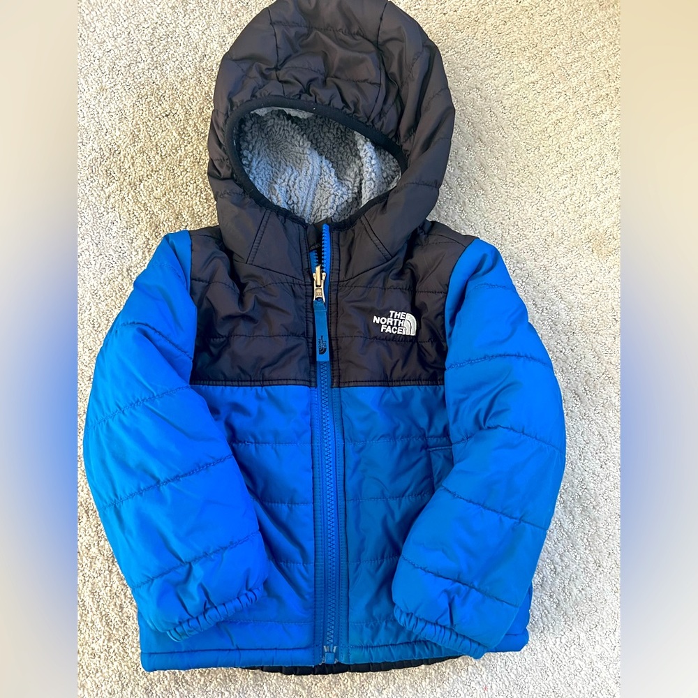 3T North Face Winter Coat 💙